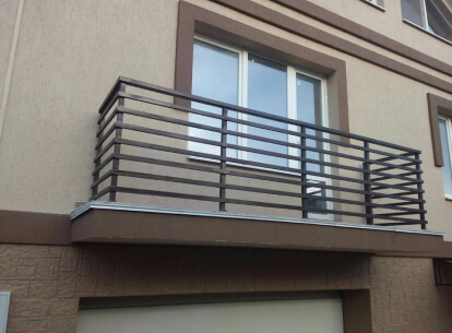 Montaż balkonów